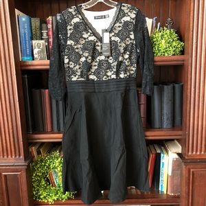 Flattering Lace Evening Dress